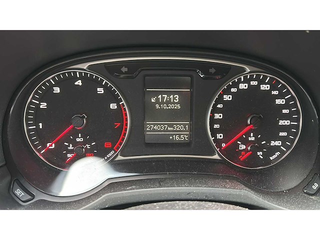 Audi - 2012 - a1 sportback - 1.4 tfsi pro line s - 60-xgl-3 - afbeelding 6 van  17