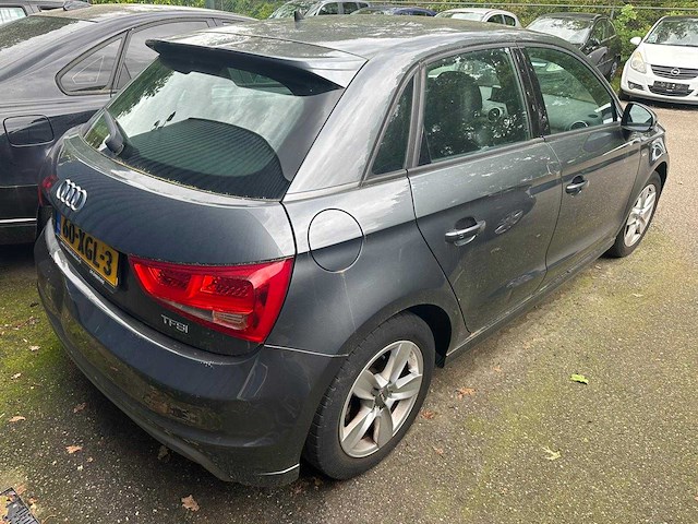 Audi - 2012 - a1 sportback - 1.4 tfsi pro line s - 60-xgl-3 - afbeelding 8 van  17