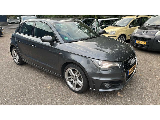 Audi - 2012 - a1 sportback - 1.4 tfsi pro line s -60-xgl-3 - afbeelding 9 van  15