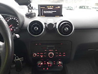 Audi - 2013 - a1 sportback - 1.2 tfsi pro line s - personenauto - afbeelding 2 van  17