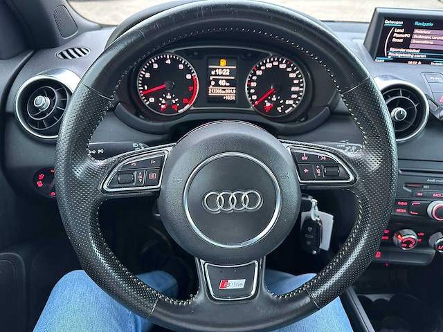 Audi - 2013 - a1 sportback - 1.2 tfsi pro line s - personenauto - afbeelding 5 van  19