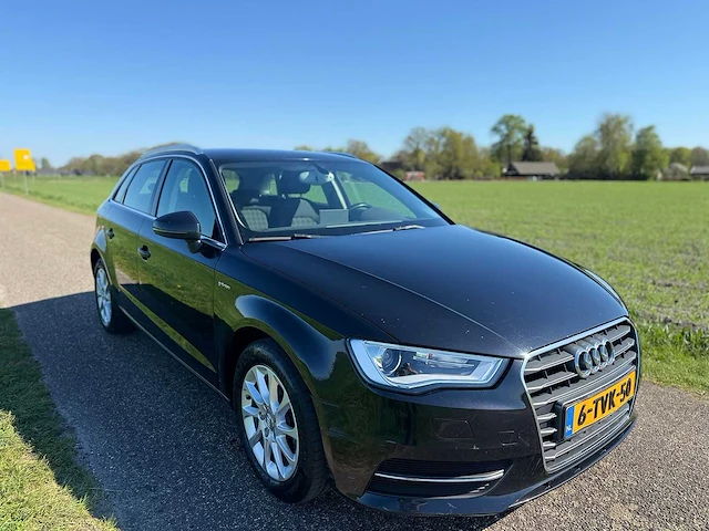 Audi - 2014 - a3 sportback - 1.4 tfsi attr.pl+g-t - 6-tvk-50 - afbeelding 7 van  11
