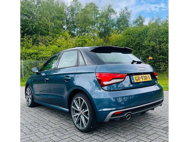 Audi - 2015 - a1 sportback - 1.0 tfsi adrenalin - gr-938-t - afbeelding 17 van  21