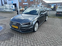 Audi - 2015 - a3 sportback - 1.4 e-tron amb. pl+ - automaat - personenauto - afbeelding 13 van  28
