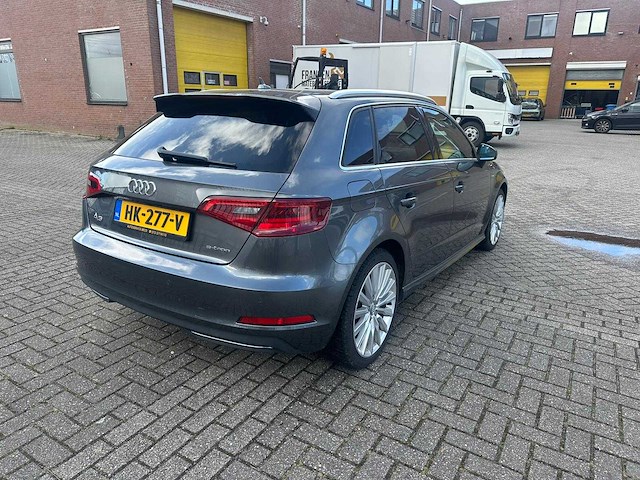 Audi - 2015 - a3 sportback - 1.4 e-tron amb. pl+ - automaat - personenauto - afbeelding 10 van  28
