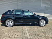 Audi - 2015 - a3 sportback - 1.4 e-tron amb. pl+ - gr-173-v - afbeelding 8 van  12