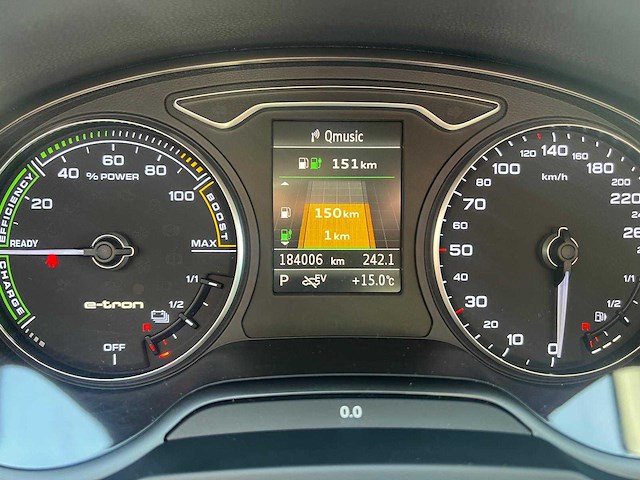 Audi - 2015 - a3 sportback - 1.4 e-tron amb. pl+ - gr-173-v - afbeelding 11 van  12