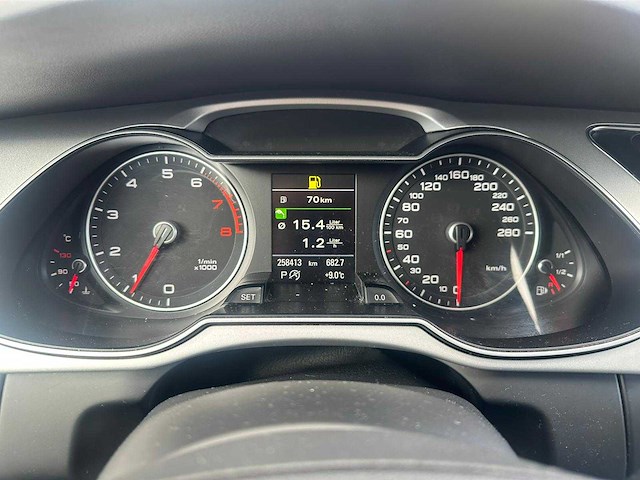 Audi - 2015 - a4 avant - 1.8 tfsi sport ed. - automaat - personenauto - afbeelding 6 van  25