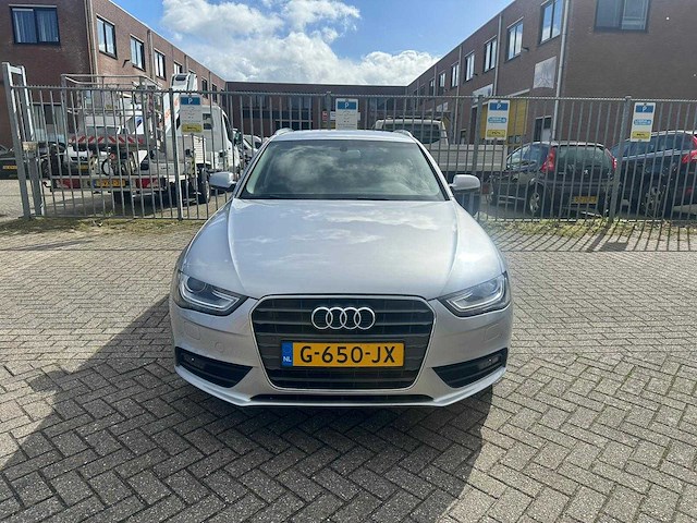 Audi - 2015 - a4 avant - 1.8 tfsi sport ed. - automaat - personenauto - afbeelding 24 van  25