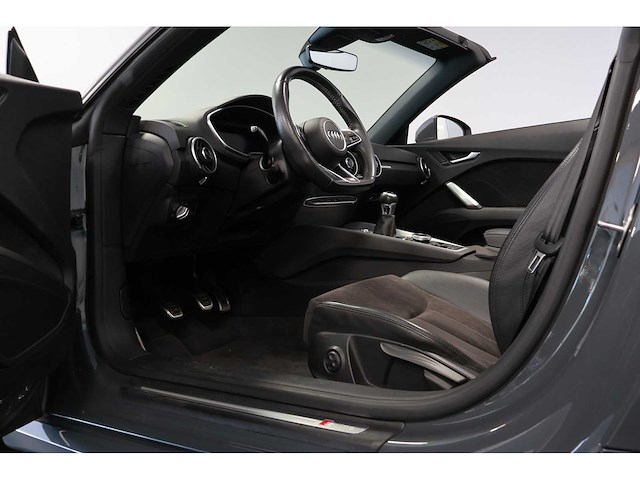 Audi - 2015 - tt roadster - 2.0 tfsi pro line s - personenauto - afbeelding 9 van  26