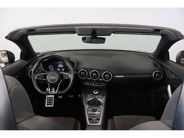 Audi - 2015 - tt roadster - 2.0 tfsi pro line s - personenauto - afbeelding 11 van  26