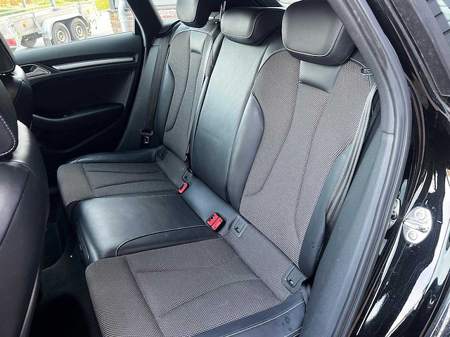 Audi - 2016 - a3 sportback - 1.4 e-tron - personenauto - afbeelding 14 van  24