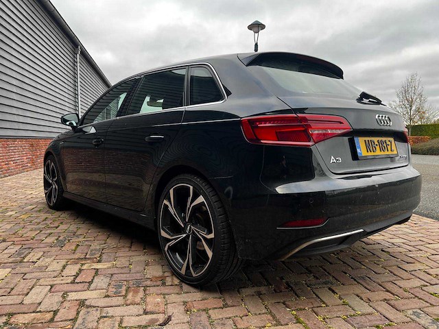 Audi - 2016 - a3 sportback - 1.4 e-tron - personenauto - afbeelding 21 van  24