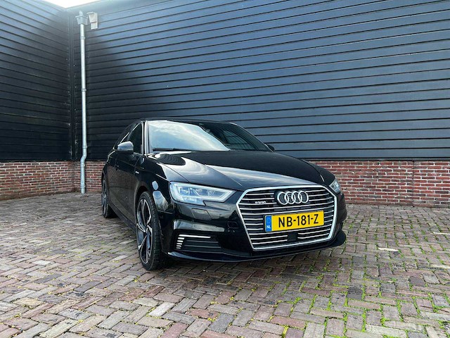 Audi - 2016 - a3 sportback - 1.4 e-tron - personenauto - afbeelding 12 van  24