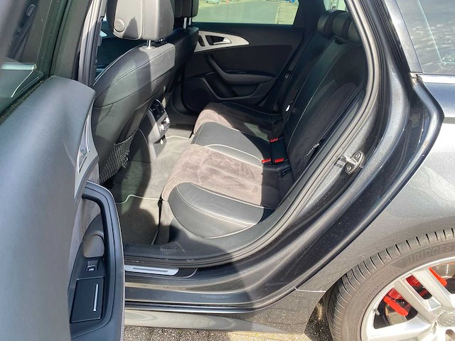 Audi - 2016 - a6 avant - 3.0 tdi q. adr. sp. - automaat -personenauto - afbeelding 13 van  23