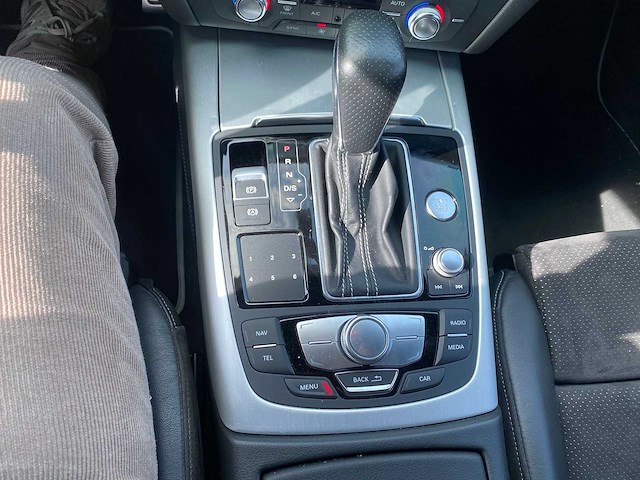 Audi - 2016 - a6 avant - 3.0 tdi q. adr. sp. - automaat -personenauto - afbeelding 13 van  24
