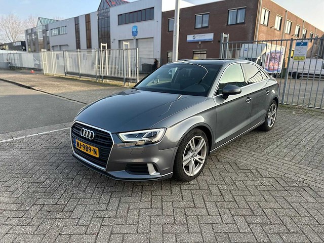 Audi - 2017 - a3 limousine - 1.6 tdi sp. l. ed. - personenauto - afbeelding 1 van  16