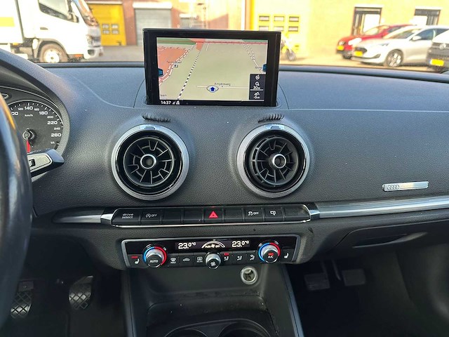 Audi - 2017 - a3 limousine - 1.6 tdi sp. l. ed. - personenauto - afbeelding 6 van  16
