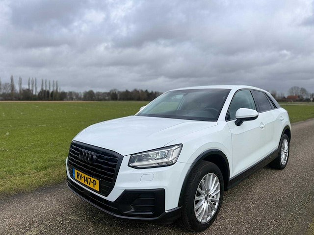 Audi - 2018 - q2 - 1.6 tdi design - rv-147-p - afbeelding 1 van  13