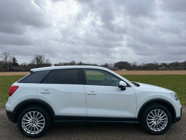 Audi - 2018 - q2 - 1.6 tdi design - rv-147-p - afbeelding 8 van  13