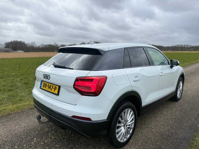 Audi - 2018 - q2 - 1.6 tdi design - rv-147-p - afbeelding 8 van  10