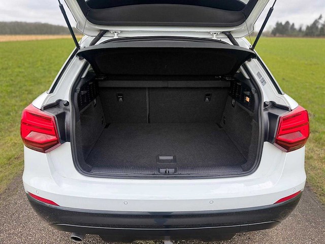 Audi - 2018 - q2 - 1.6 tdi design - rv-147-p - afbeelding 10 van  10