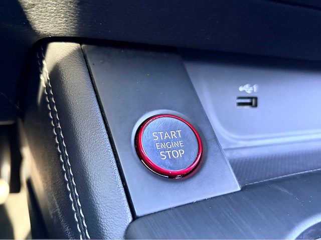 Audi - 2018 - s4 limousine 354pk! quattro - afbeelding 13 van  29