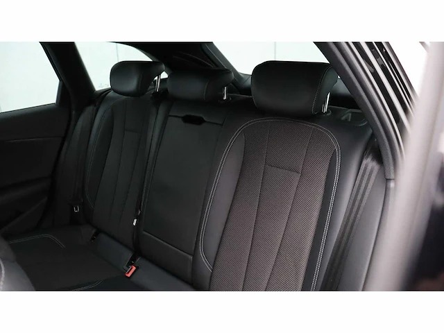 Audi - 2019 - a4 avant - 35 tfsi sp. s l ed. - personenauto - xp-386-t - afbeelding 4 van  12