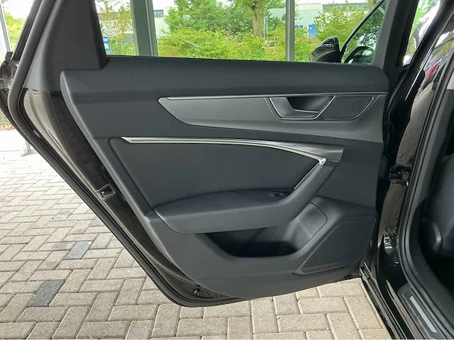 Audi - 2023 - a6 avant - 45 tfsi pro line - personenauto - afbeelding 16 van  31