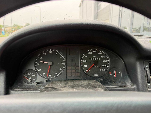 Audi - 80 - 1.6 e - personenauto - 1992 - afbeelding 2 van  17