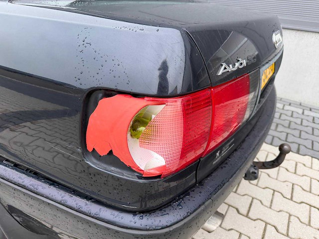 Audi - 80 - 1.6 e - personenauto - 1992 - afbeelding 4 van  17