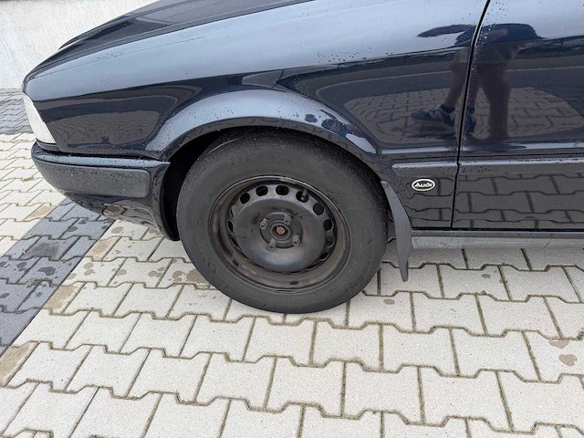 Audi - 80 - 1.6 e - personenauto - 1992 - afbeelding 13 van  17