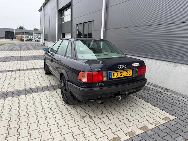 Audi - 80 - 1.6 e - personenauto - 1992 - afbeelding 15 van  17