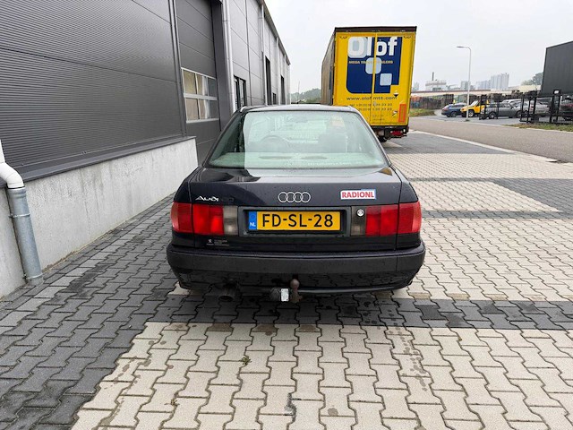 Audi - 80 - 1.6 e - personenauto - 1992 - afbeelding 16 van  17