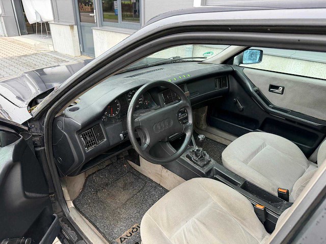 Audi - 80 - 1.6 e - personenauto - 1992 - afbeelding 17 van  17