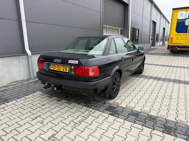 Audi - 80 - 1.6 e - personenauto - 1992 - afbeelding 21 van  23