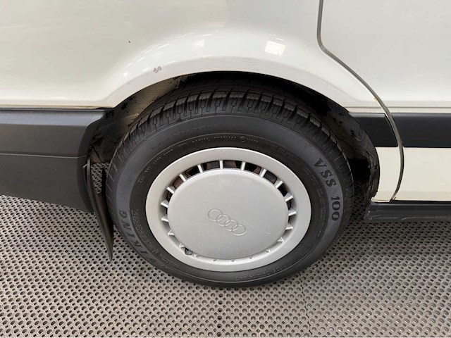 Audi - 80 - 1.8 - 79.620 km - automaat- youngtimer - 1988 - afbeelding 21 van  30