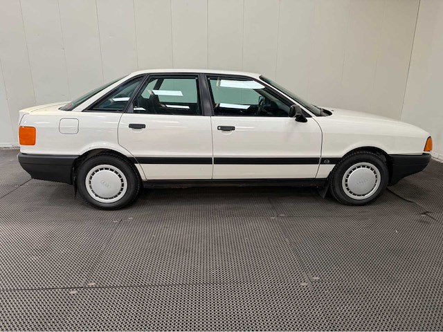 Audi - 80 - 1.8 - 79.620 km - automaat- youngtimer - 1988 - afbeelding 29 van  30