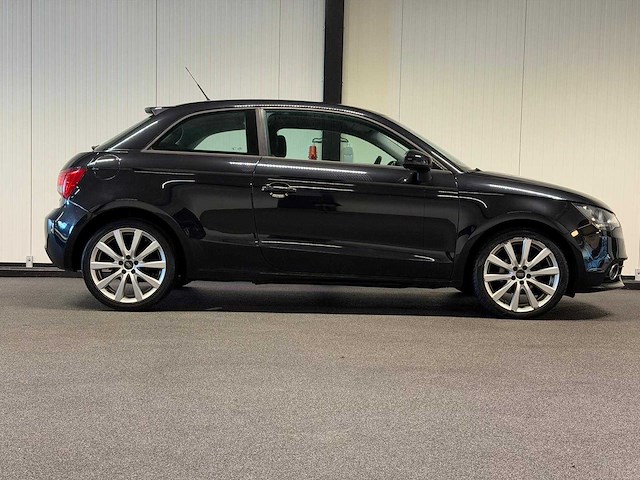 Audi - a1 - 1.2 tfsi amb. pl. b. - car - 2011|25-pxj-3|iaw - afbeelding 15 van  23