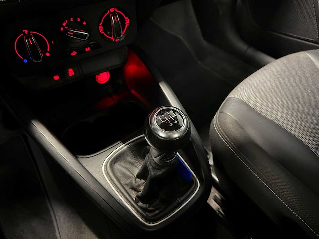 Audi - a1 - 1.2 tfsi amb. pl. b. - car - 2011|25-pxj-3|iaw - afbeelding 22 van  23