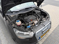 Audi - a1 - sportback - 1.4 tfsi attr. pl.b. personenauto - 2012 - afbeelding 13 van  26