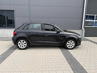Audi - a1 - sportback - 1.4 tfsi attr. pl.b. personenauto - 2012 - afbeelding 21 van  26