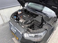 Audi - a1 - sportback - 1.4 tfsi attr. pl.b. personenauto - 2012 - afbeelding 5 van  17
