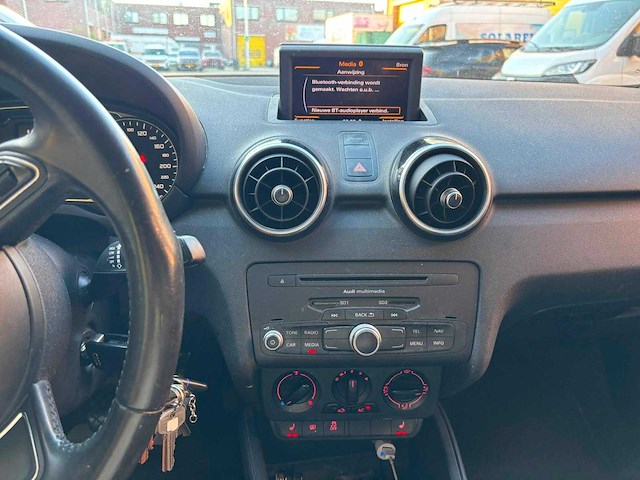 Audi - a1 sportback - 1.6 tdi connect - car - 2013 - afbeelding 3 van  15