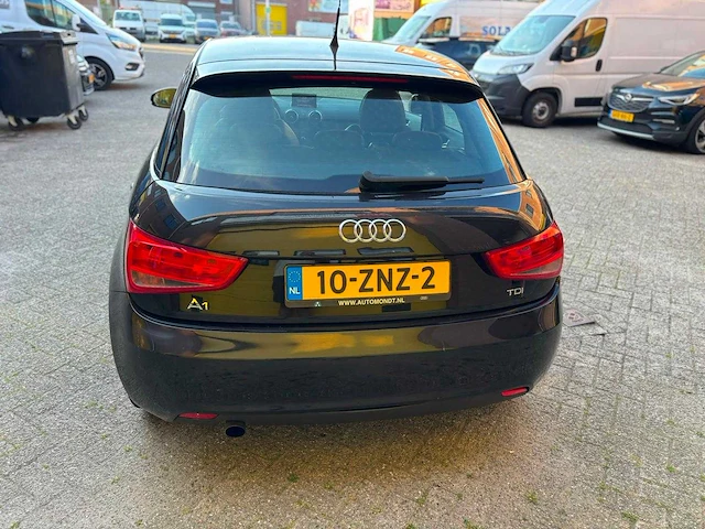 Audi - a1 sportback - 1.6 tdi connect - car - 2013 - afbeelding 10 van  15