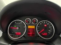 Audi - a2 - 1.2 tdi 3l - personenauto - 2001 - afbeelding 2 van  7