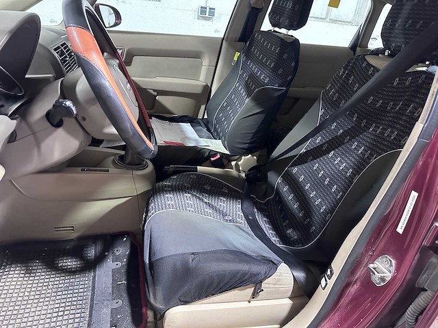 Audi - a2 - 1.4 16v- 18-rjf-8 - afbeelding 5 van  16