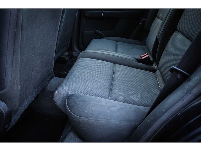 Audi - a2 - 1.4 67-nn-kr - afbeelding 8 van  19