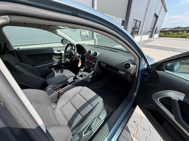 Audi - a3 - 1.4 tfsi ambit. pl - personenauto - 2010 - afbeelding 1 van  22