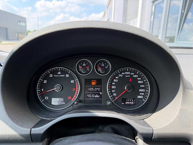 Audi - a3 - 1.4 tfsi ambit. pl - personenauto - 2010 - afbeelding 3 van  22